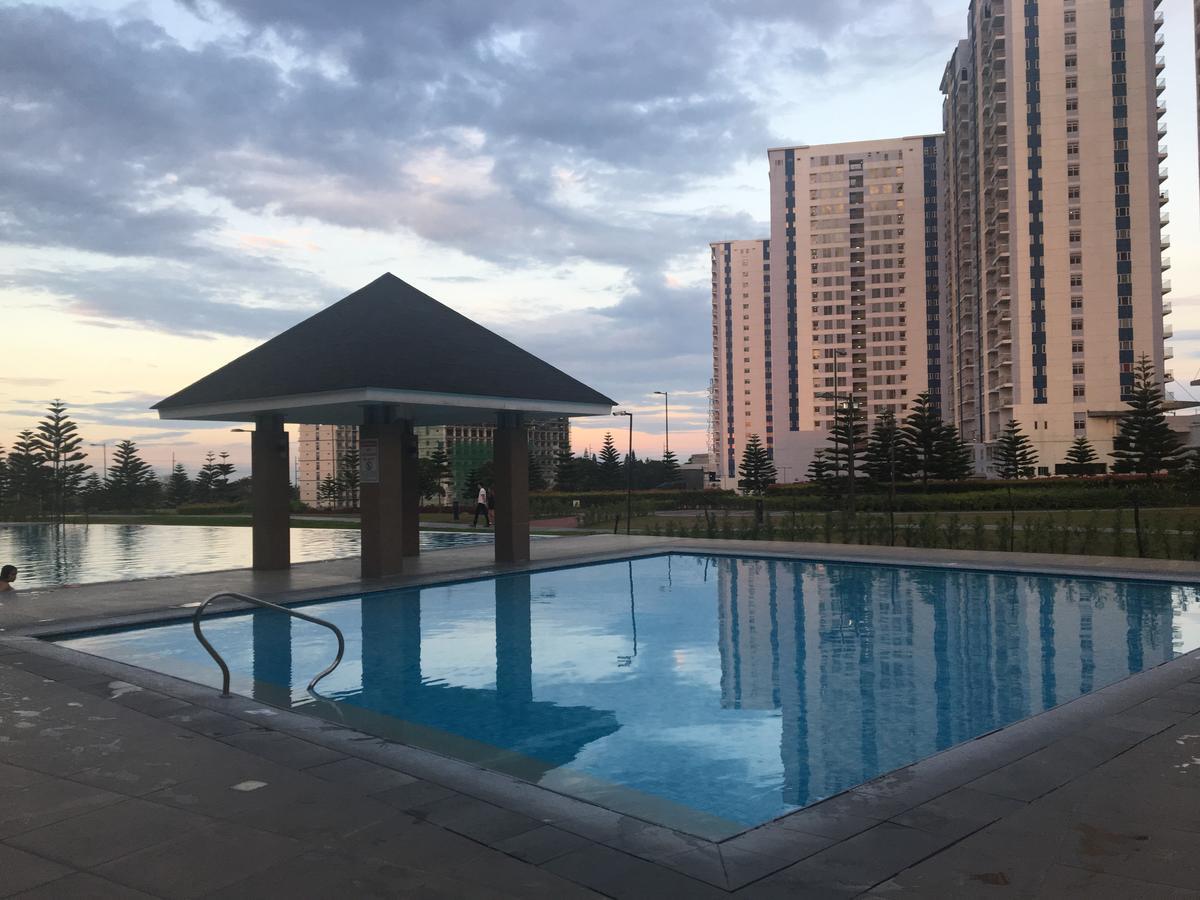 Breezy Wind 19Twentysix Tagaytay City Exterior photo
