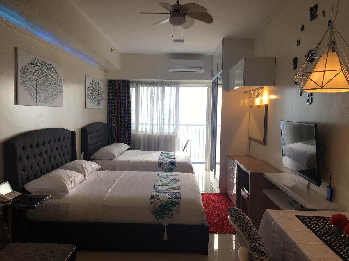Breezy Wind 19Twentysix Tagaytay City Exterior photo